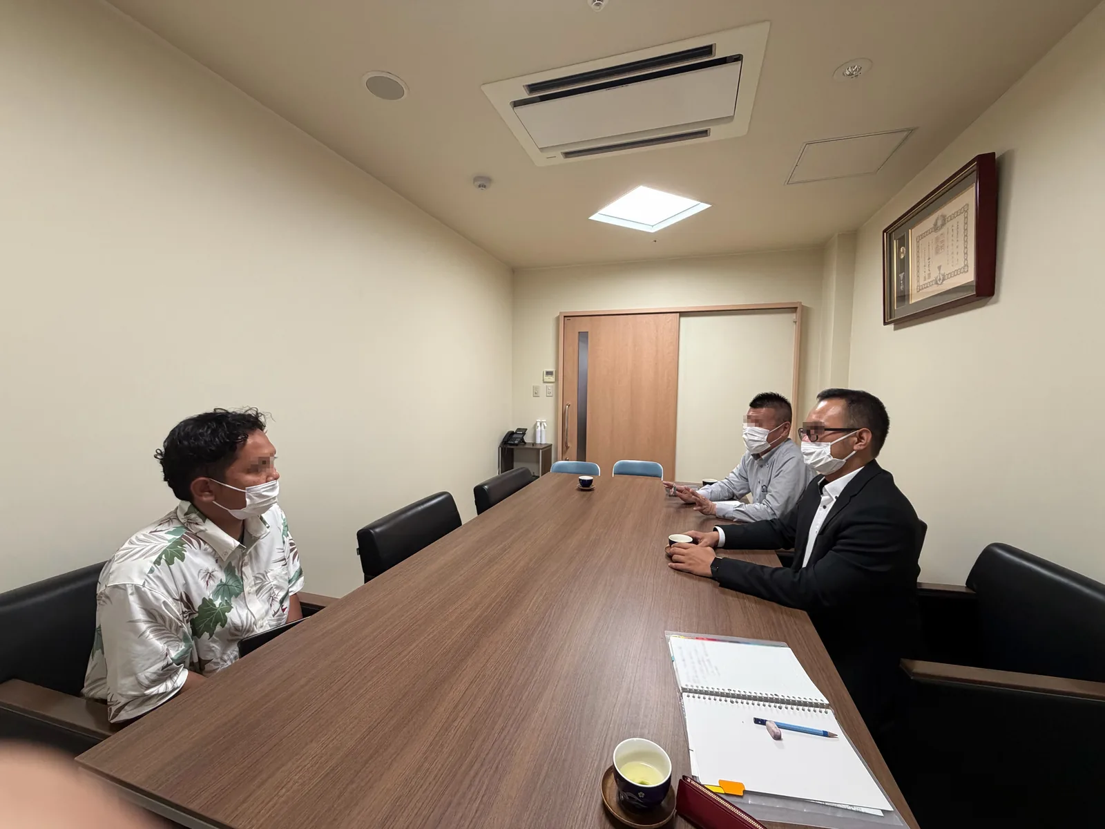外国人材本人の仕事と生活の状況を確認する定期面談